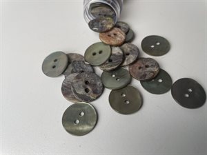 Farvet perlemor knap - mørk perlemor med grøn undertone, 15 mm